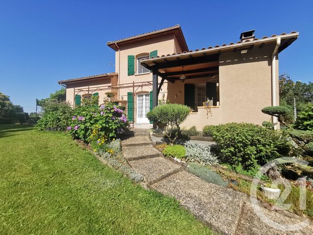 Afficher la photo en grand maison à vendre - 8 pièces - 225.0 m2 - CONDAT SUR VIENNE - 87 - LIMOUSIN - Century 21 Victor Hugo