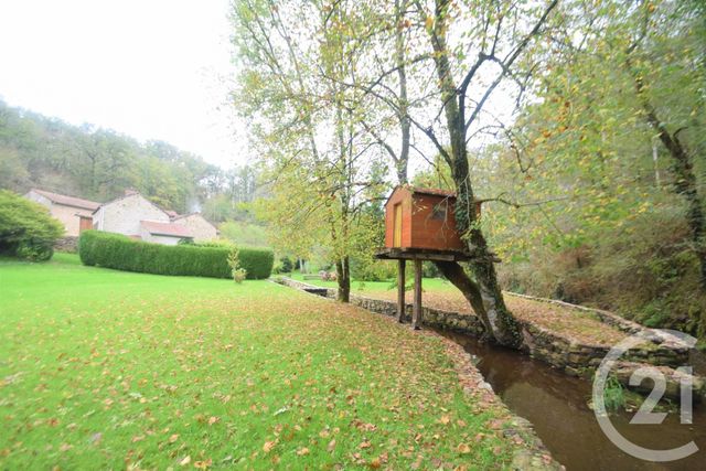 Afficher la photo en grand maison à vendre - 13 pièces - 394.49 m2 - ST HILAIRE LA TREILLE - 87 - LIMOUSIN - Century 21 Victor Hugo