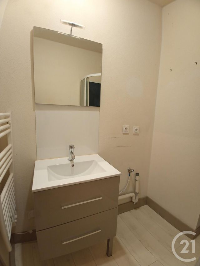 Afficher la photo en grand Appartement F2 à louer - 2 pièces - 30.62 m2 - LIMOGES - 87 - LIMOUSIN - Century 21 Victor Hugo