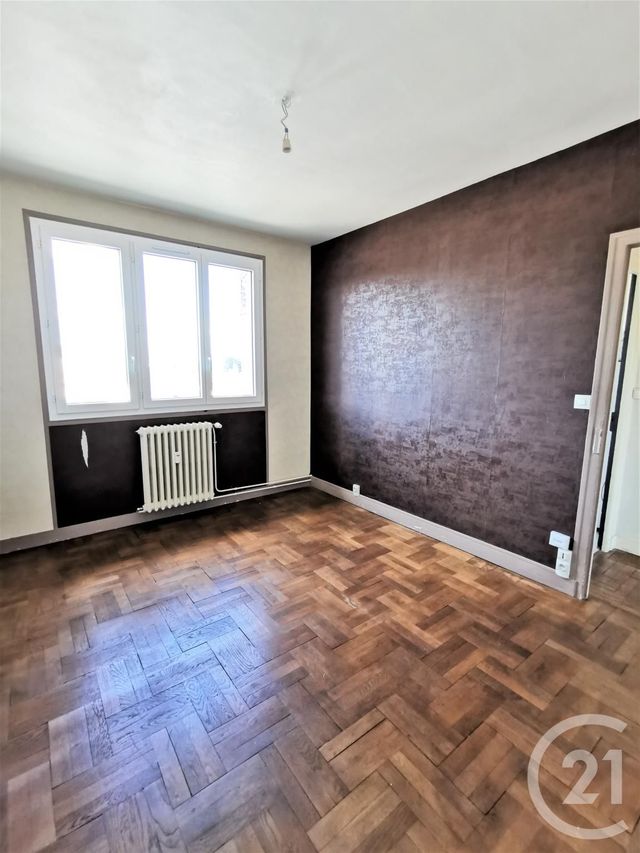 Appartement F2 à vendre - 2 pièces - 44.27 m2 - LIMOGES - 87 - LIMOUSIN - Century 21 Victor Hugo Appartement F2 à vendre - 2 pièces - 44.27 m2 - LIMOGES - 87 - LIMOUSIN - Century 21 Victor Hugo
