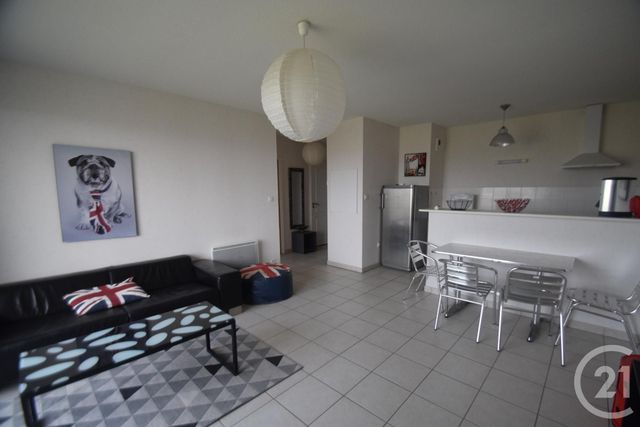 Afficher la photo en grand Appartement F2 à vendre - 2 pièces - 42.25 m2 - LIMOGES - 87 - LIMOUSIN - Century 21 Victor Hugo