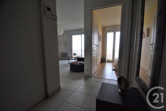 Afficher la photo en grand Appartement F2 à vendre - 2 pièces - 42.25 m2 - LIMOGES - 87 - LIMOUSIN - Century 21 Victor Hugo