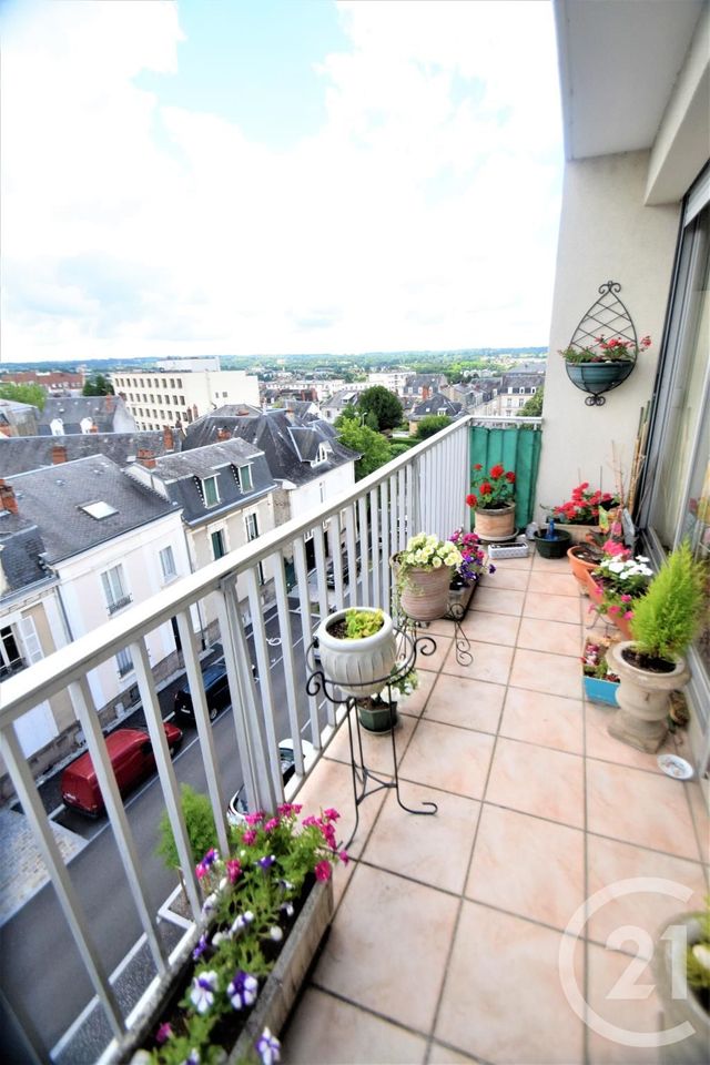 Afficher la photo en grand Appartement F5 à vendre - 5 pièces - 99.77 m2 - LIMOGES - 87 - LIMOUSIN - Century 21 Victor Hugo