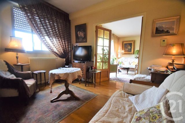 Afficher la photo en grand Appartement F5 à vendre - 5 pièces - 99.77 m2 - LIMOGES - 87 - LIMOUSIN - Century 21 Victor Hugo
