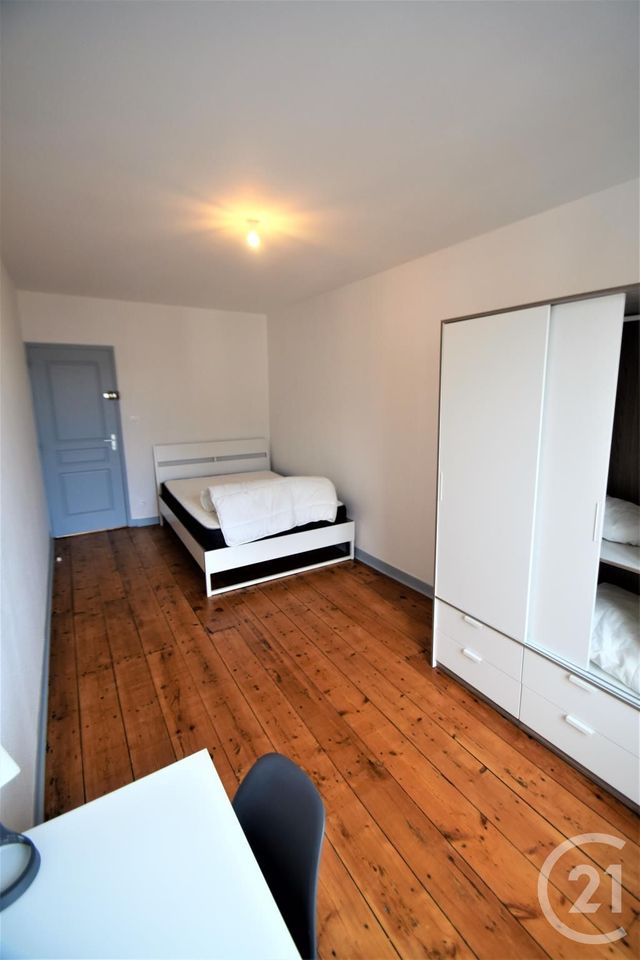 Appartement F5 à vendre - 5 pièces - 124.11 m2 - LIMOGES - 87 - LIMOUSIN - Century 21 Victor Hugo Appartement F5 à vendre - 5 pièces - 124.11 m2 - LIMOGES - 87 - LIMOUSIN - Century 21 Victor Hugo