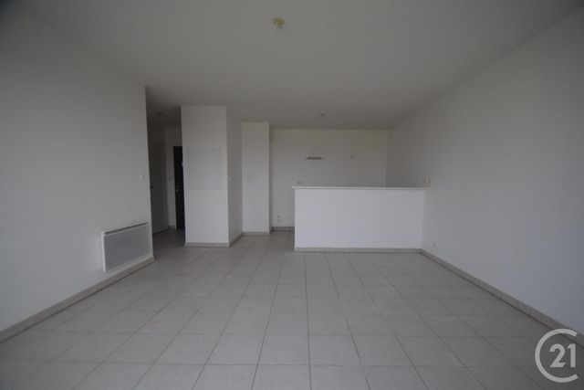 Afficher la photo en grand Appartement F2 à vendre - 2 pièces - 42.25 m2 - LIMOGES - 87 - LIMOUSIN - Century 21 Victor Hugo