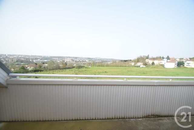 Afficher la photo en grand Appartement F2 à vendre - 2 pièces - 42.25 m2 - LIMOGES - 87 - LIMOUSIN - Century 21 Victor Hugo