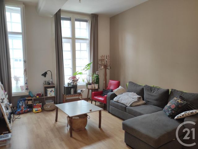 Appartement F2 à louer - 2 pièces - 56.87 m2 - LIMOGES - 87 - LIMOUSIN - Century 21 Victor Hugo Appartement F2 à louer - 2 pièces - 56.87 m2 - LIMOGES - 87 - LIMOUSIN - Century 21 Victor Hugo