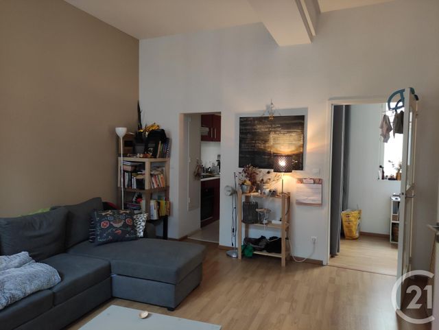 Appartement F2 à louer - 2 pièces - 56.87 m2 - LIMOGES - 87 - LIMOUSIN - Century 21 Victor Hugo Appartement F2 à louer - 2 pièces - 56.87 m2 - LIMOGES - 87 - LIMOUSIN - Century 21 Victor Hugo