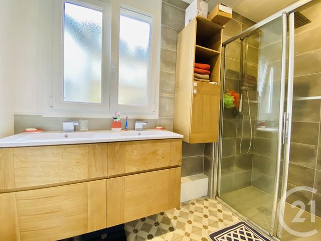 maison à vendre - 5 pièces - 98.39 m2 - LIMOGES - 87 - LIMOUSIN - Century 21 Victor Hugo maison à vendre - 5 pièces - 98.39 m2 - LIMOGES - 87 - LIMOUSIN - Century 21 Victor Hugo