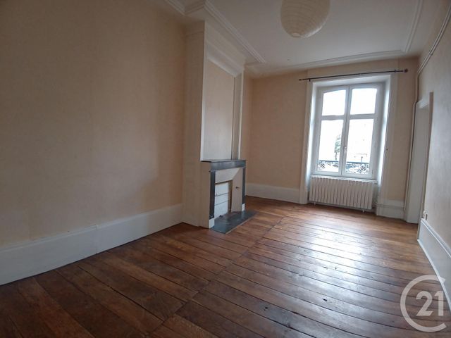 Appartement F4 à louer - 4 pièces - 111.47 m2 - LIMOGES - 87 - LIMOUSIN - Century 21 Victor Hugo Appartement F4 à louer - 4 pièces - 111.47 m2 - LIMOGES - 87 - LIMOUSIN - Century 21 Victor Hugo