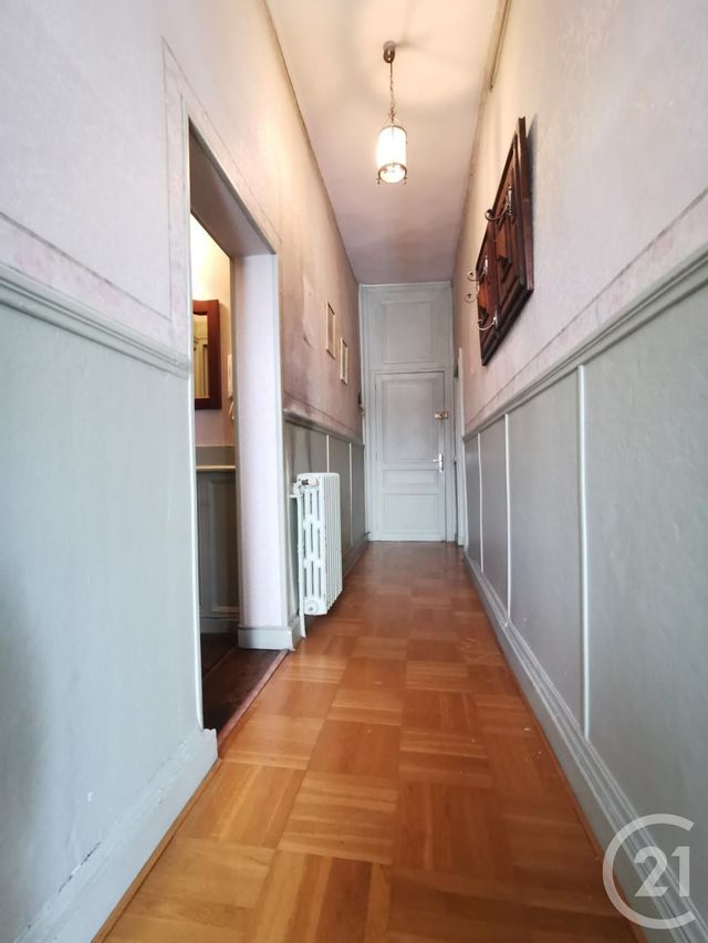 Appartement F4 à vendre - 4 pièces - 100.28 m2 - LIMOGES - 87 - LIMOUSIN - Century 21 Victor Hugo Appartement F4 à vendre - 4 pièces - 100.28 m2 - LIMOGES - 87 - LIMOUSIN - Century 21 Victor Hugo