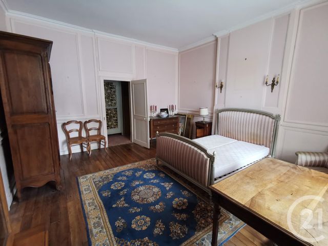 Appartement F4 à vendre - 4 pièces - 100.28 m2 - LIMOGES - 87 - LIMOUSIN - Century 21 Victor Hugo Appartement F4 à vendre - 4 pièces - 100.28 m2 - LIMOGES - 87 - LIMOUSIN - Century 21 Victor Hugo