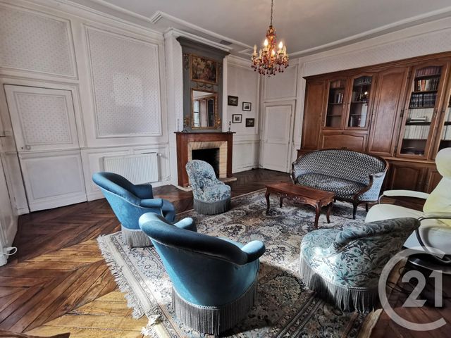 Appartement F4 à vendre - 4 pièces - 100.28 m2 - LIMOGES - 87 - LIMOUSIN - Century 21 Victor Hugo Appartement F4 à vendre - 4 pièces - 100.28 m2 - LIMOGES - 87 - LIMOUSIN - Century 21 Victor Hugo