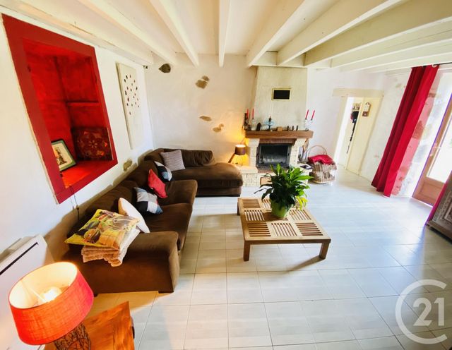 maison à vendre - 4 pièces - 90.0 m2 - MAGNAC LAVAL - 87 - LIMOUSIN - Century 21 Victor Hugo maison à vendre - 4 pièces - 90.0 m2 - MAGNAC LAVAL - 87 - LIMOUSIN - Century 21 Victor Hugo