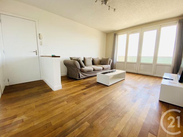 Appartement F3 à vendre - 3 pièces - 53.0 m2 - LIMOGES - 87 - LIMOUSIN - Century 21 Victor Hugo Appartement F3 à vendre - 3 pièces - 53.0 m2 - LIMOGES - 87 - LIMOUSIN - Century 21 Victor Hugo