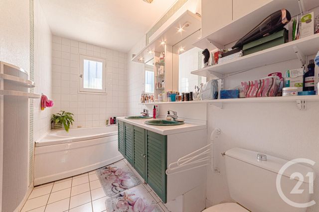 maison à vendre - 9 pièces - 254.8 m2 - ST MARTIN LE VIEUX - 87 - LIMOUSIN - Century 21 Victor Hugo maison à vendre - 9 pièces - 254.8 m2 - ST MARTIN LE VIEUX - 87 - LIMOUSIN - Century 21 Victor Hugo