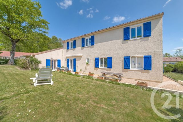 maison à vendre - 9 pièces - 254.8 m2 - ST MARTIN LE VIEUX - 87 - LIMOUSIN - Century 21 Victor Hugo maison à vendre - 9 pièces - 254.8 m2 - ST MARTIN LE VIEUX - 87 - LIMOUSIN - Century 21 Victor Hugo