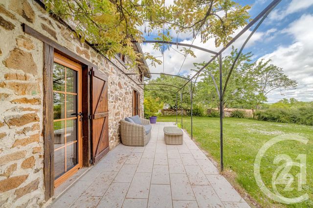 maison à vendre - 8 pièces - 260.0 m2 - LIMOGES - 87 - LIMOUSIN - Century 21 Victor Hugo maison à vendre - 8 pièces - 260.0 m2 - LIMOGES - 87 - LIMOUSIN - Century 21 Victor Hugo