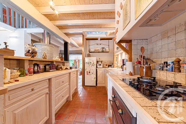 maison à vendre - 8 pièces - 260.0 m2 - LIMOGES - 87 - LIMOUSIN - Century 21 Victor Hugo maison à vendre - 8 pièces - 260.0 m2 - LIMOGES - 87 - LIMOUSIN - Century 21 Victor Hugo