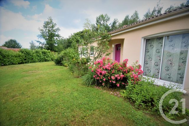 Afficher la photo en grand maison à vendre - 5 pièces - 102.69 m2 - ST MAURICE LES BROUSSES - 87 - LIMOUSIN - Century 21 Victor Hugo