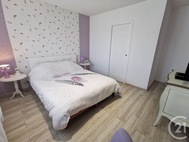 Afficher la photo en grand maison à vendre - 5 pièces - 123.38 m2 - CONDAT SUR VIENNE - 87 - LIMOUSIN - Century 21 Victor Hugo