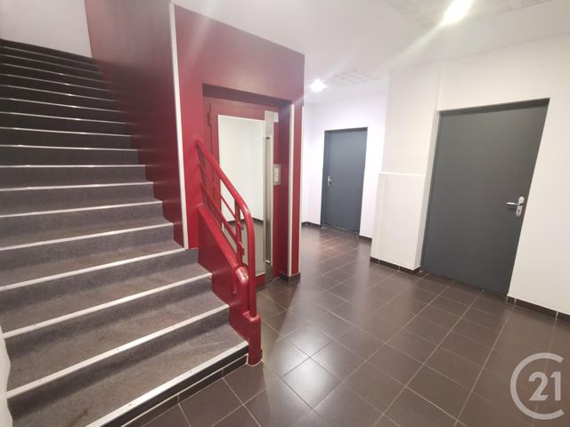 Afficher la photo en grand Appartement F4 à vendre - 5 pièces - 120.39 m2 - LIMOGES - 87 - LIMOUSIN - Century 21 Victor Hugo