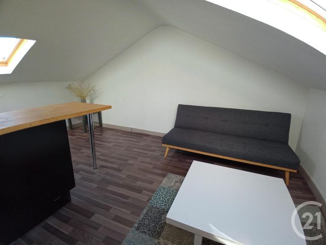Appartement F1 à louer - 1 pièce - 15.18 m2 - LIMOGES - 87 - LIMOUSIN - Century 21 Victor Hugo Appartement F1 à louer - 1 pièce - 15.18 m2 - LIMOGES - 87 - LIMOUSIN - Century 21 Victor Hugo