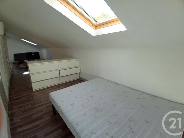 Appartement F1 à louer - 1 pièce - 15.18 m2 - LIMOGES - 87 - LIMOUSIN - Century 21 Victor Hugo Appartement F1 à louer - 1 pièce - 15.18 m2 - LIMOGES - 87 - LIMOUSIN - Century 21 Victor Hugo