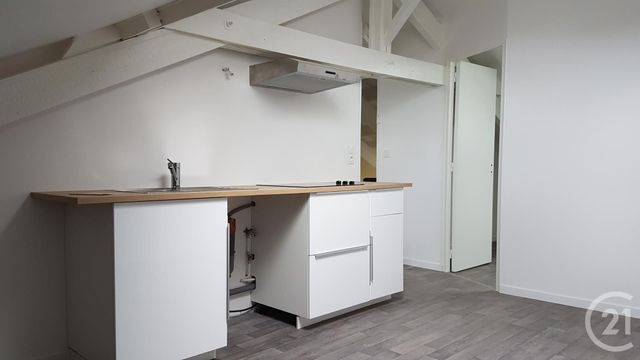 Appartement F2 à louer - 2 pièces - 21.72 m2 - LIMOGES - 87 - LIMOUSIN - Century 21 Victor Hugo Appartement F2 à louer - 2 pièces - 21.72 m2 - LIMOGES - 87 - LIMOUSIN - Century 21 Victor Hugo