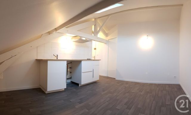 Appartement F2 à louer - 2 pièces - 21.72 m2 - LIMOGES - 87 - LIMOUSIN - Century 21 Victor Hugo Appartement F2 à louer - 2 pièces - 21.72 m2 - LIMOGES - 87 - LIMOUSIN - Century 21 Victor Hugo