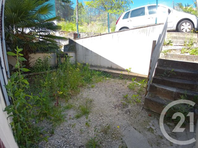 Afficher la photo en grand Appartement F3 à louer - 3 pièces - 75.3 m2 - LIMOGES - 87 - LIMOUSIN - Century 21 Victor Hugo