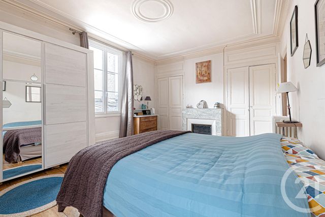 Afficher la photo en grand Appartement F5 à vendre - 5 pièces - 130.14 m2 - LIMOGES - 87 - LIMOUSIN - Century 21 Victor Hugo