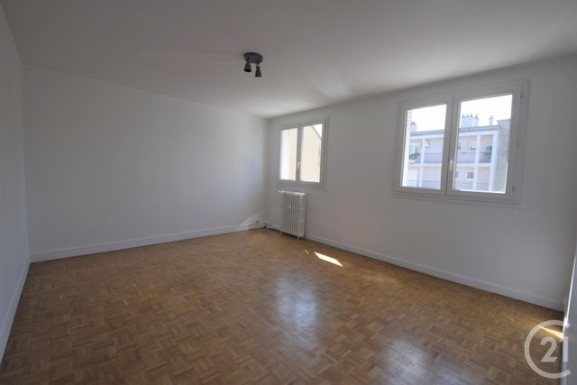 Appartement F3 à louer - 3 pièces - 56.16 m2 - LIMOGES - 87 - LIMOUSIN - Century 21 Victor Hugo