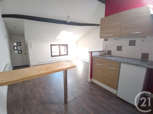 Appartement T2 à louer - 2 pièces - 23.08 m2 - LIMOGES - 87 - LIMOUSIN - Century 21 Victor Hugo