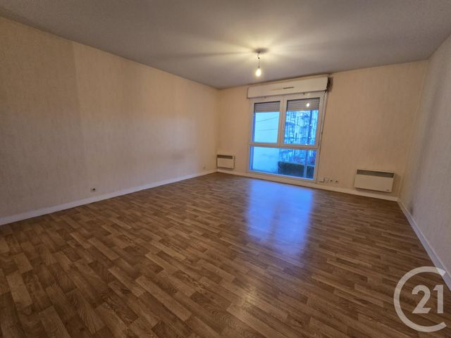 Appartement F1 à louer - 1 pièce - 31.19 m2 - LIMOGES - 87 - LIMOUSIN - Century 21 Victor Hugo