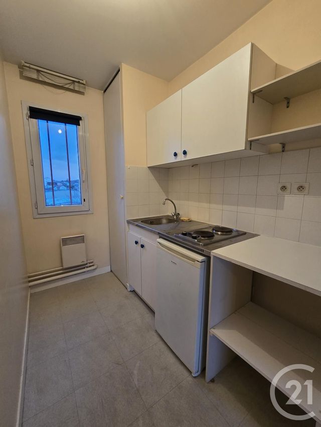 Appartement F1 à louer - 1 pièce - 31.19 m2 - LIMOGES - 87 - LIMOUSIN - Century 21 Victor Hugo