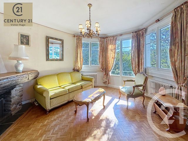 Afficher la photo en grand maison à vendre - 7 pièces - 222.73 m2 - LE PALAIS SUR VIENNE - 87 - LIMOUSIN - Century 21 Victor Hugo