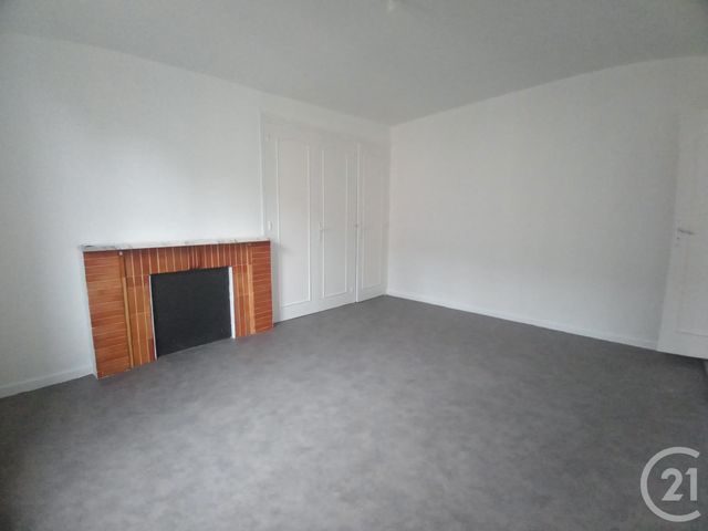 Appartement F3 à louer - 3 pièces - 100.63 m2 - LIMOGES - 87 - LIMOUSIN - Century 21 Victor Hugo
