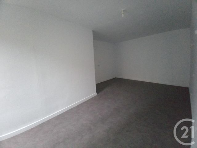 Appartement F3 à louer - 3 pièces - 100.63 m2 - LIMOGES - 87 - LIMOUSIN - Century 21 Victor Hugo