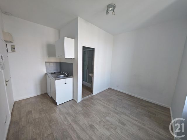 Appartement Studio à louer - 1 pièce - 14.67 m2 - LIMOGES - 87 - LIMOUSIN - Century 21 Victor Hugo