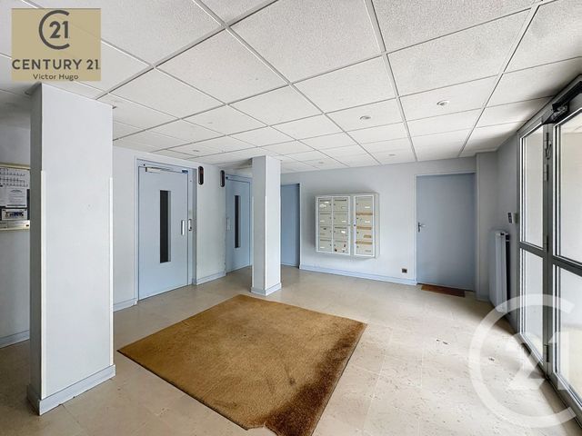 Appartement F4 à vendre - 3 pièces - 77.99 m2 - LIMOGES - 87 - LIMOUSIN - Century 21 Victor Hugo