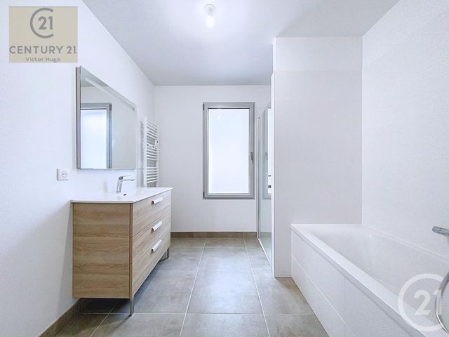 Afficher la photo en grand maison à vendre - 4 pièces - 113.5 m2 - ISLE - 87 - LIMOUSIN - Century 21 Victor Hugo