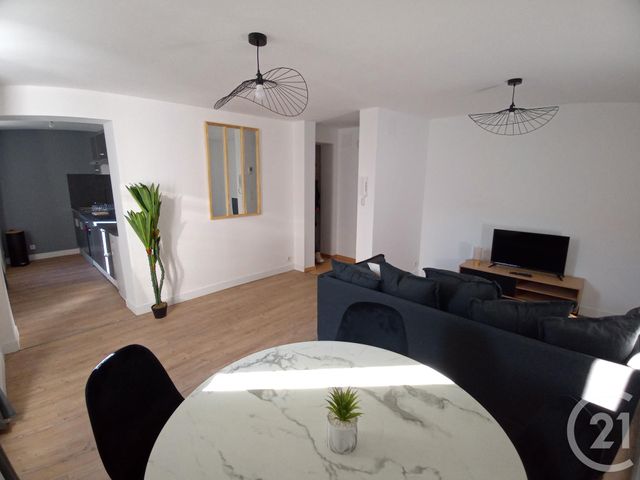 Appartement F2 à louer - 2 pièces - 50.2 m2 - LIMOGES - 87 - LIMOUSIN - Century 21 Victor Hugo