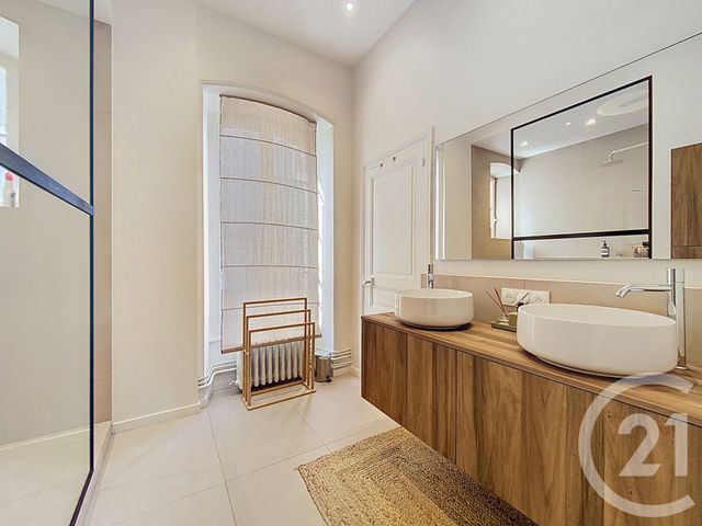 Appartement F5 à vendre - 5 pièces - 128.43 m2 - LIMOGES - 87 - LIMOUSIN - Century 21 Victor Hugo