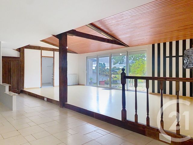 Afficher la photo en grand maison à vendre - 5 pièces - 250.0 m2 - LA MEYZE - 87 - LIMOUSIN - Century 21 Victor Hugo