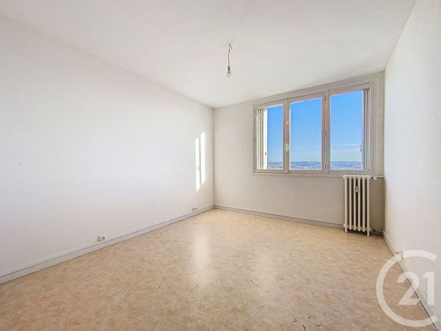 Appartement F3 à vendre - 5 pièces - 64.69 m2 - LIMOGES - 87 - LIMOUSIN - Century 21 Victor Hugo