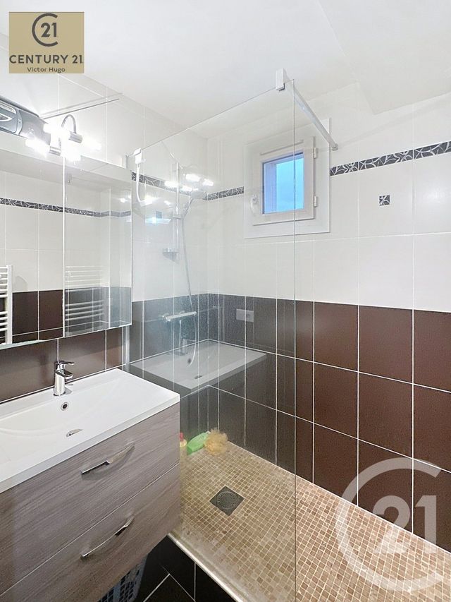 Appartement à vendre - 2 pièces - 45.36 m2 - LIMOGES - 87 - LIMOUSIN - Century 21 Victor Hugo