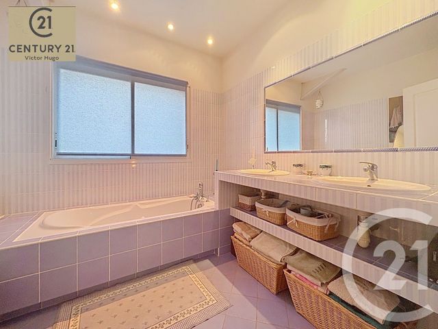 maison à vendre - 7 pièces - 158.85 m2 - ISLE - 87 - LIMOUSIN - Century 21 Victor Hugo