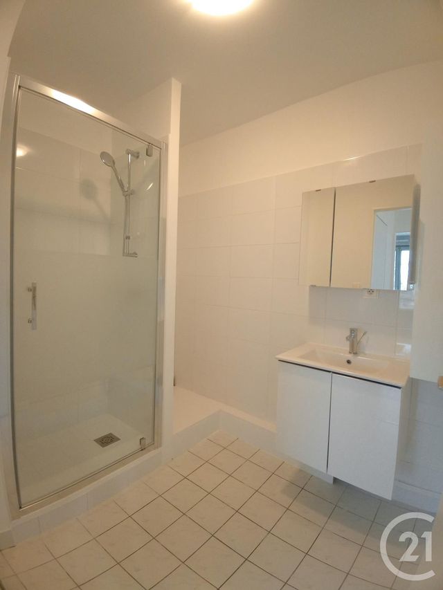 Appartement F2 à louer - 2 pièces - 53.0 m2 - LIMOGES - 87 - LIMOUSIN - Century 21 Victor Hugo